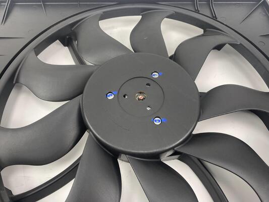 전기 냉각 라디에이터 팬 VW 멀티밴 850W 7E0121205B 7E0121205J